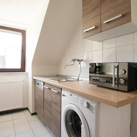Апартаменты Raj Living - 1 , 2 And 3 Monteur
