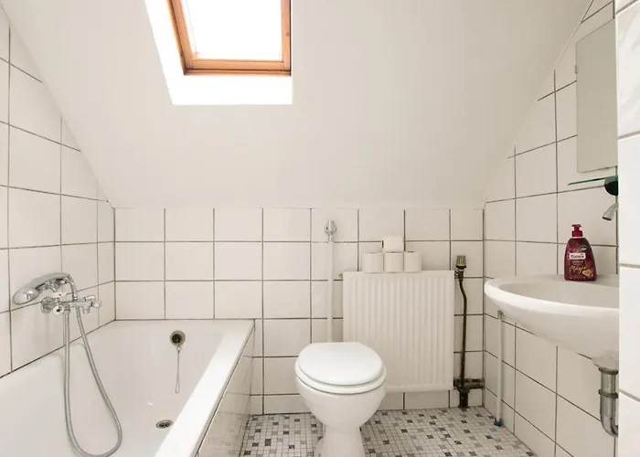 Tolstov - 1-3 Monteur Appartement