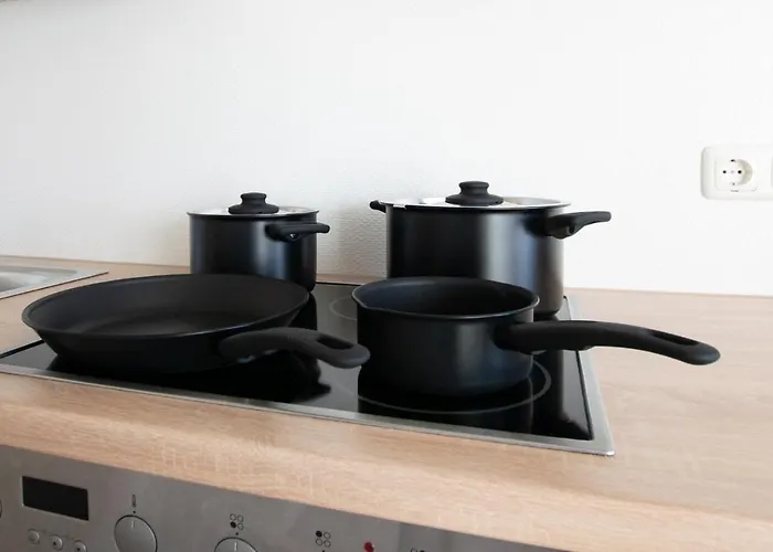 Tolstov - 1 , 2 And 3 Monteur Lejlighed *