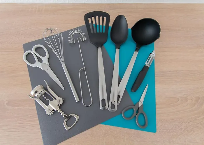 Tolstov - 1 , 2 And 3 Monteur * Ντούισμπουργκ