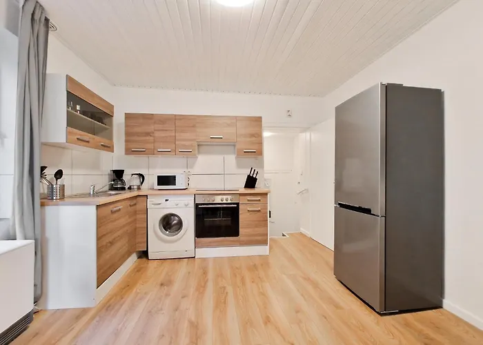 Tolstov - 1 , 2 And 3 Monteur Ντούισμπουργκ